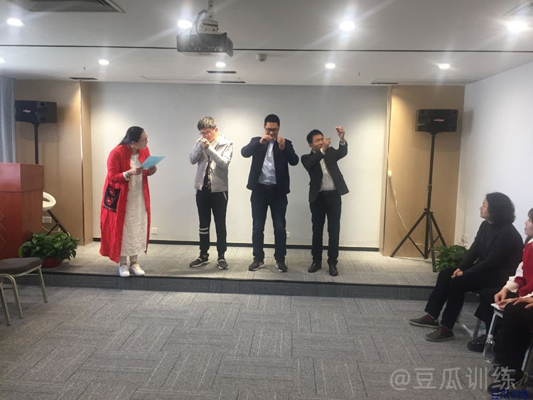 ôǰ