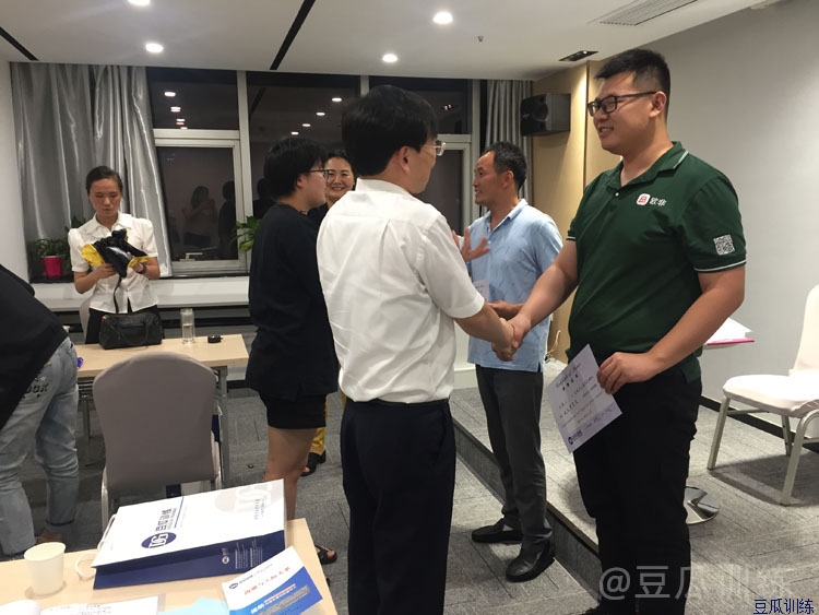 罻Ǳ붮